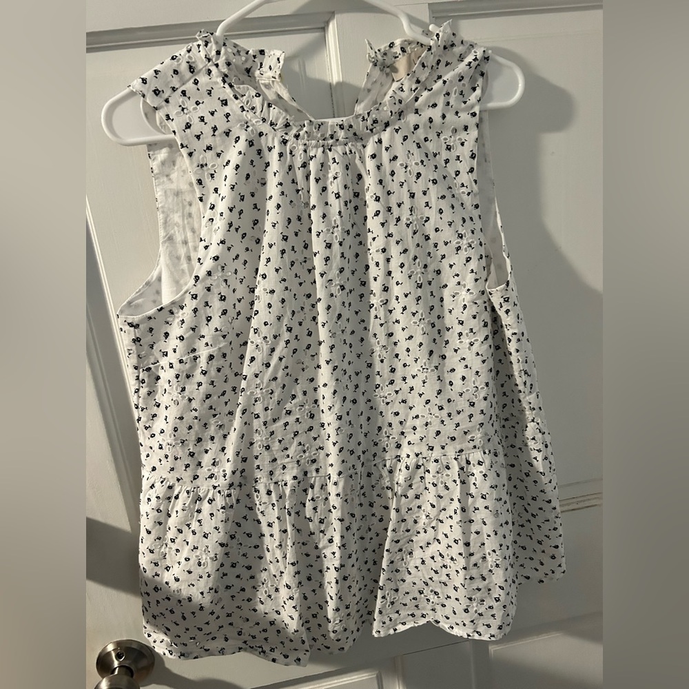 Loft shirt size M